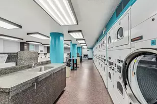 5415 N Sheridan Rd, Chicago, IL 60640 - Photo 25