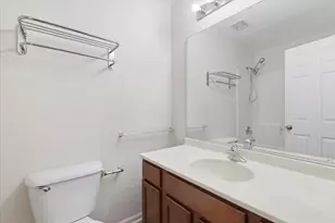 28909 W Pondview Dr, Lakemoor, IL 60051 - Photo 7