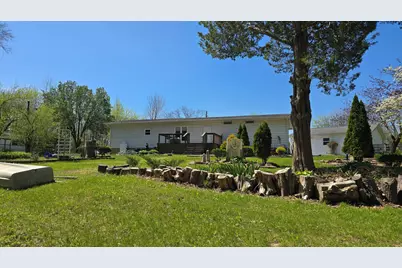 305 Campers Lane, Creal Springs, IL 62922 - Photo 33