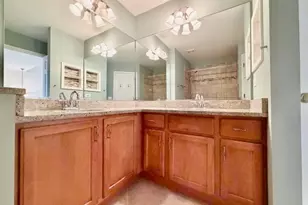 627 Cobblestone Ct, Elgin, IL 60120 - Photo 13