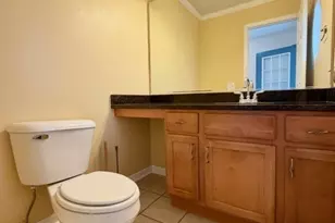 627 Cobblestone Ct, Elgin, IL 60120 - Photo 17