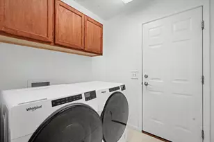 505 E Tomaras Ave, Savoy, IL 61874 - Photo 11