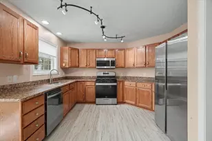 505 E Tomaras Ave, Savoy, IL 61874 - Photo 3