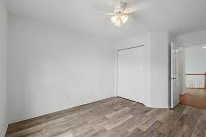 505 E Tomaras Avenue, Savoy, IL 61874 - Photo 13