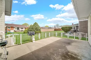 10916 Kingston St, Westchester, IL 60154 - Photo 25
