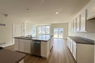 2320 Horseshoe Circles, Naperville, IL 60564 - Photo 5