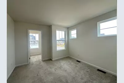 2320 Horseshoe Circles, Naperville, IL 60564 - Photo 15