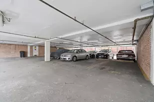 7854 S South Shore Dr, Chicago, IL 60649 - Photo 13