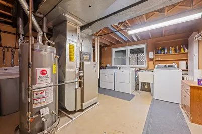 701 Viking Drive, Batavia, IL 60510 - Photo 21