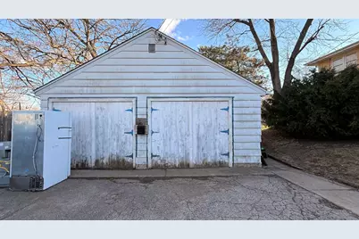 1811 Odgen Avenue, Lisle, IL 60532 - Photo 7