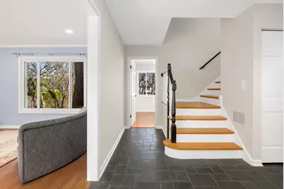 104 E Louis Avenue, Lake Forest, IL 60045 - Photo 5