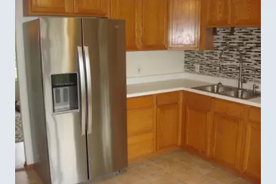 601 N Catlin Street, Ottawa, IL 61350 - Photo 9