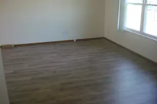 601 N Catlin St, Ottawa, IL 61350 - Photo 5