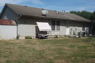 601 N Catlin St, Ottawa, IL 61350 - Photo 13