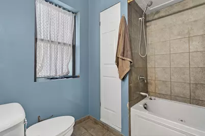 1523 W Ardmore Avenue, Chicago, IL 60660 - Photo 23