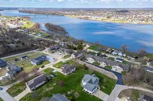 124 5th St, Fulton, IL 61252 - Photo 45