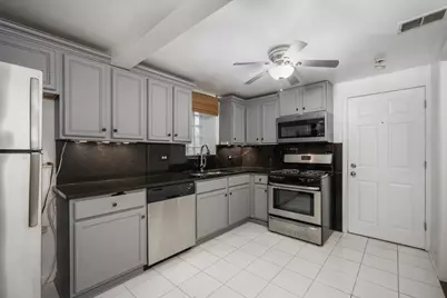 2516 W Lyndale Street, Chicago, IL 60647 - Photo 5