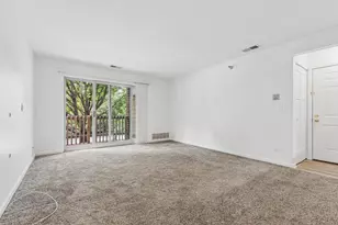 104 Glengarry Dr, Bloomingdale, IL 60108 - Photo 11