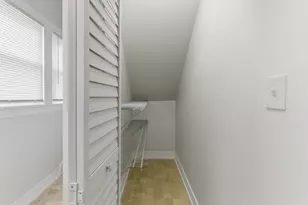 5414 W Eddy St, Chicago, IL 60641 - Photo 25