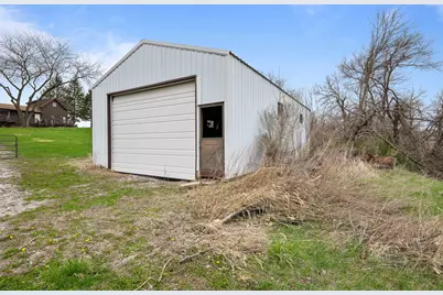 6206 Telegraph Road, Davenport, IA 52804 - Photo 35