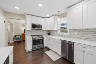 1335 Leverenz Rd, Naperville, IL 60564 - Photo 13