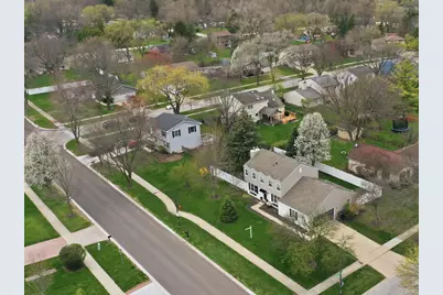 1335 Leverenz Road, Naperville, IL 60564 - Photo 35