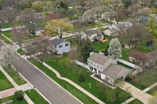 1335 Leverenz Rd, Naperville, IL 60564 - Photo 35