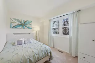 1335 Leverenz Rd, Naperville, IL 60564 - Photo 19