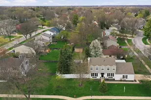 1335 Leverenz Rd, Naperville, IL 60564 - Photo 31