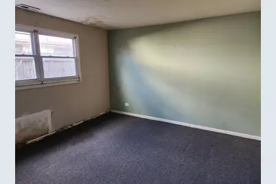 1449 Gordon Avenue, Calumet City, IL 60409 - Photo 5