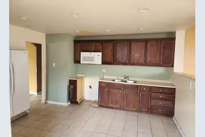 1449 Gordon Avenue, Calumet City, IL 60409 - Photo 3