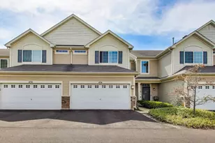 474 S Jade Ln, Round Lake, IL 60073 - Photo 1