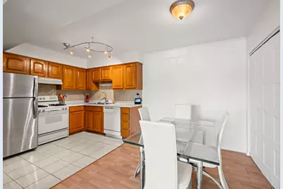 620 Tralee Court #3A, Schaumburg, IL 60193 - Photo 5