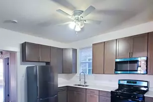 1540 N Keeler Ave, Chicago, IL 60651 - Photo 17