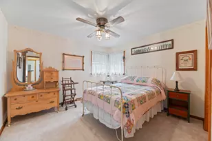 1129 Osterman Ave, Deerfield, IL 60015 - Photo 13