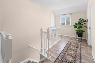 9733 S Cambridge Ct, Palos Hills, IL 60465 - Photo 13