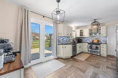 9733 S Cambridge Court, Palos Hills, IL 60465 - Photo 9