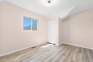 9733 S Cambridge Ct, Palos Hills, IL 60465 - Photo 17