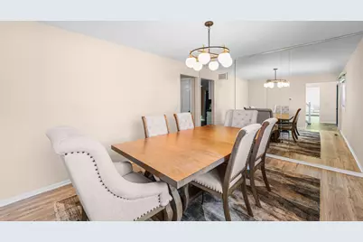9733 S Cambridge Court, Palos Hills, IL 60465 - Photo 5