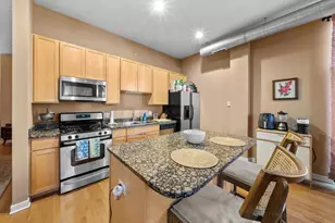 4011 N Francisco Ave, Chicago, IL 60618 - Photo 5