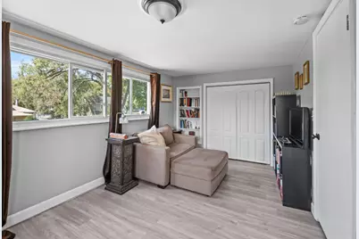 4333 Blanchan Avenue, Brookfield, IL 60513 - Photo 17