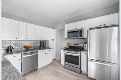 4333 Blanchan Avenue, Brookfield, IL 60513 - Photo 11