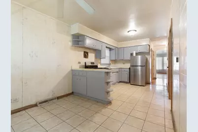 730 E 91st Place, Chicago, IL 60619 - Photo 11