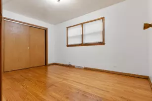 730 E 91st Pl, Chicago, IL 60619 - Photo 5
