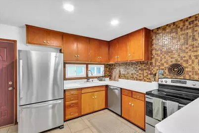 1307 W Clark Street, Champaign, IL 61821 - Photo 13
