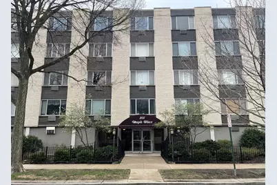 201 S Maple Avenue #304, Oak Park, IL 60302 - Photo 1