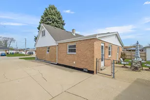 6937 Stanford Dr, Bridgeview, IL 60455 - Photo 19