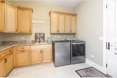 616 Driftwood Court, Naperville, IL 60540 - Photo 17