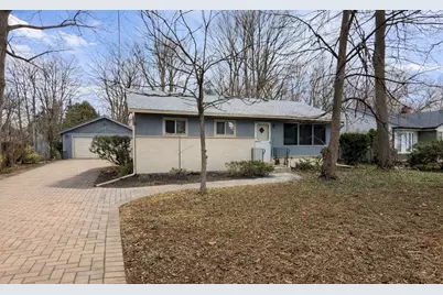 210 Hill Avenue, Glen Ellyn, IL 60137 - Photo 5