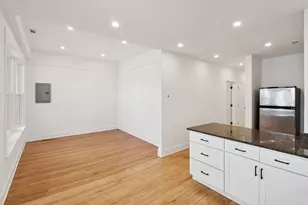 4345 N Lincoln Ave, Chicago, IL 60618 - Photo 11